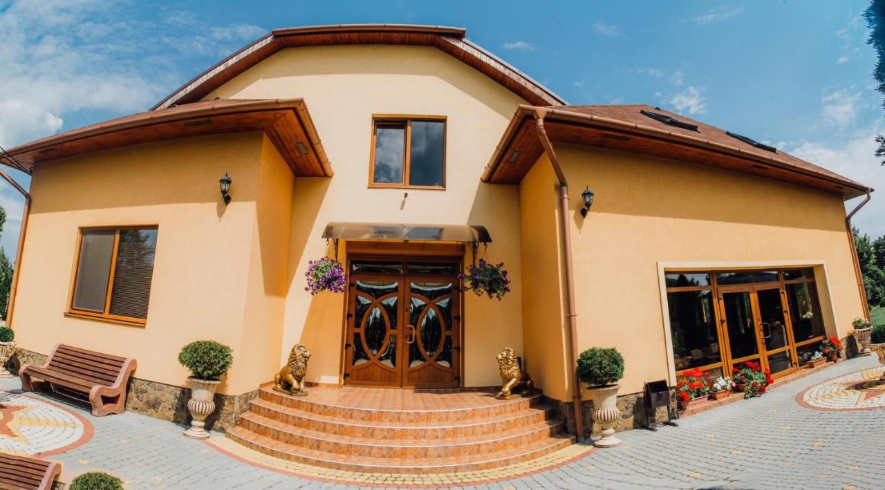 Sunrise Boutique Hotel Berehove  Exterior foto